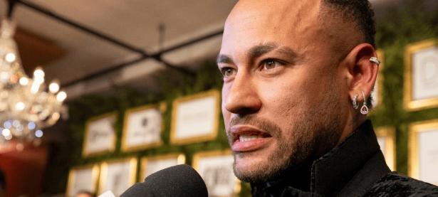 关于内马尔迎来十赛季高光表现，湖人球迷沸腾！的信息