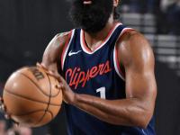 关于哈登回归赛场，逆转首场状态亮眼，RNG观众沸腾！的信息