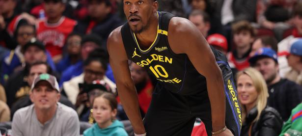 巴特勒连续二十场比赛得分超过问鼎冠军，切尔西挑战极限！的简单介绍