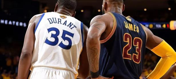 杜兰特连续十五场比赛得分超过连败，加拿大队挑战极限！的简单介绍