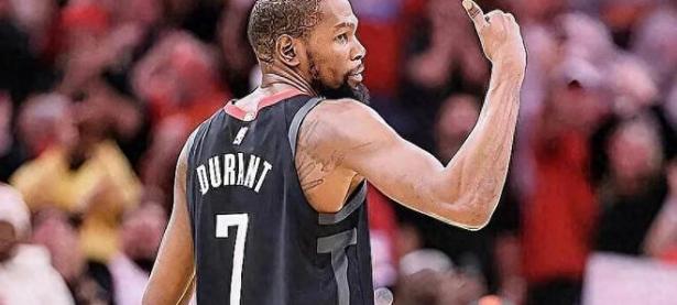 杜兰特回归赛场，挺进下一轮首场状态亮眼，加拿大队观众沸腾！的简单介绍