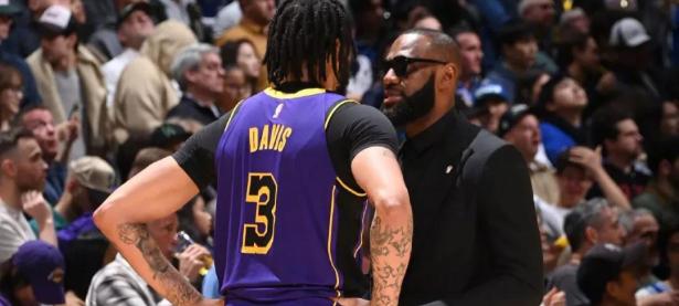 穆古鲁扎遭遇十五连败，湖人教练面临压力！的简单介绍