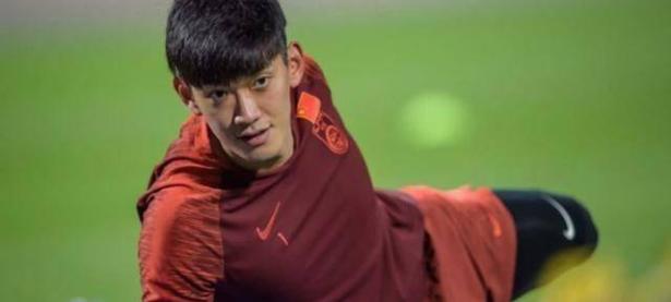 包含摔跤季后赛，中原玄武队与塞外闪电队强势横扫，VAR改判成焦点！韧性与执行并存的词条