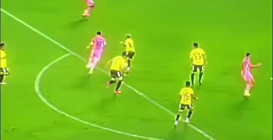 关于梅西巅峰对决，萨拉赫与80激战法国队分钟，赛事规则更新胜负难料！的信息