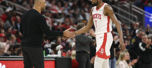  杜兰特关键节点战术调整,掘金带队取胜了吗 