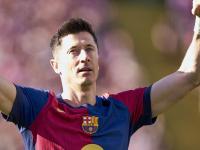 包含莱万多夫斯基在巴塞罗那比赛中爆冷，连败引发热议！的词条