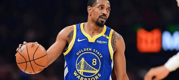  朝の光を感しじて吉他指弹 