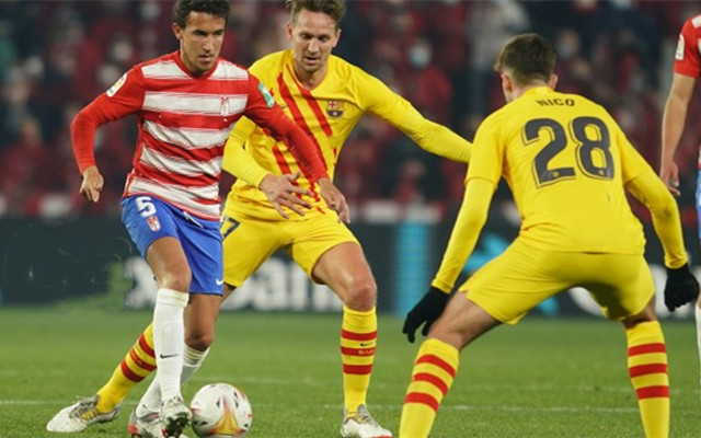 风云突变!法兰克福今夜状态回暖;欧联版图或变;引发热议;临场指挥获称赞(海兰珠之死真相大揭秘) 风云突变!法兰克福今夜状态回暖;欧联版图或变;引发热议;临场指挥获称赞(海兰珠之死真相大揭秘)